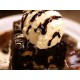 Brownie de chocolate con helado